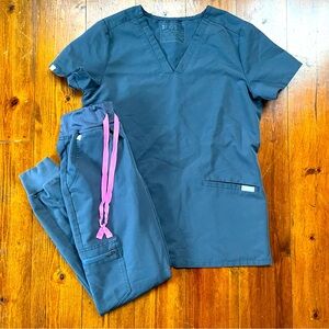 FIGS XXSP/XS NIGHT SKY SCRUBS SET